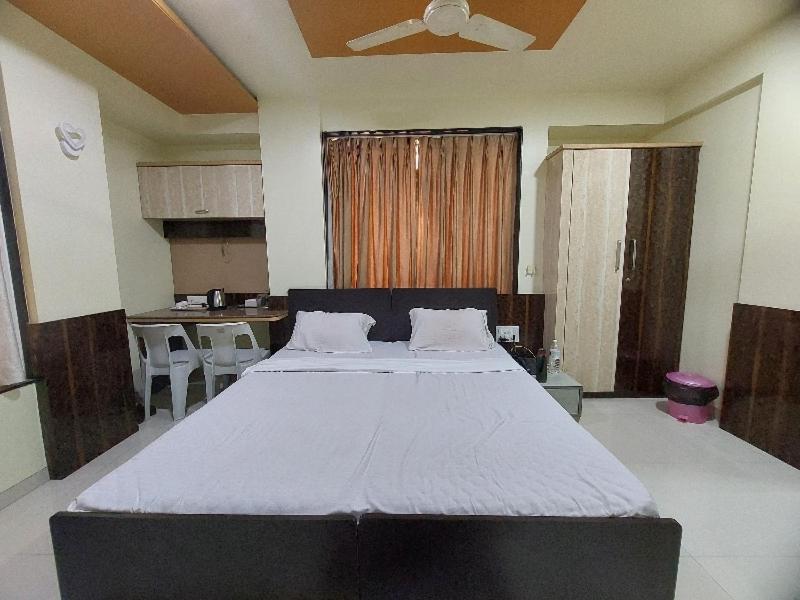 Super Hotel O Happy Homely Stay Near Pune Airport Khadki Exterior photo